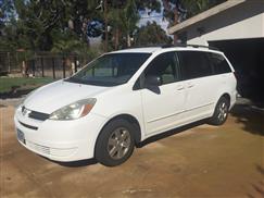 2004 Toyota Sienna